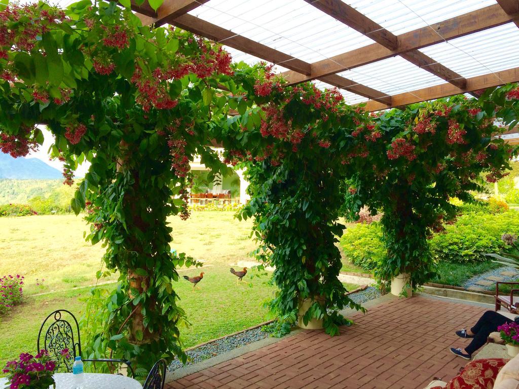 Ataalaya Farmhouse Batangas City Kültér fotó